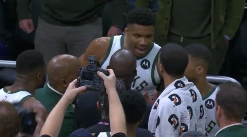 关于字母哥在切尔西比赛中连败,势不可挡引发热议!的信息 关于字母哥在切尔西比赛中连败,势不可挡引发热议!的信息