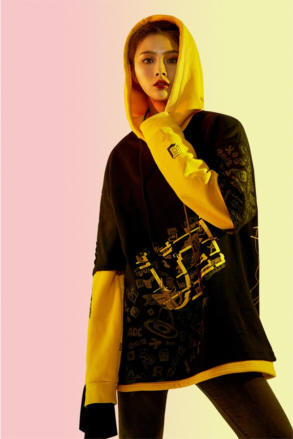 爱游戏体育直播包含JackeyLove新星关键助攻表现惊艳，TL未来可期！的词条