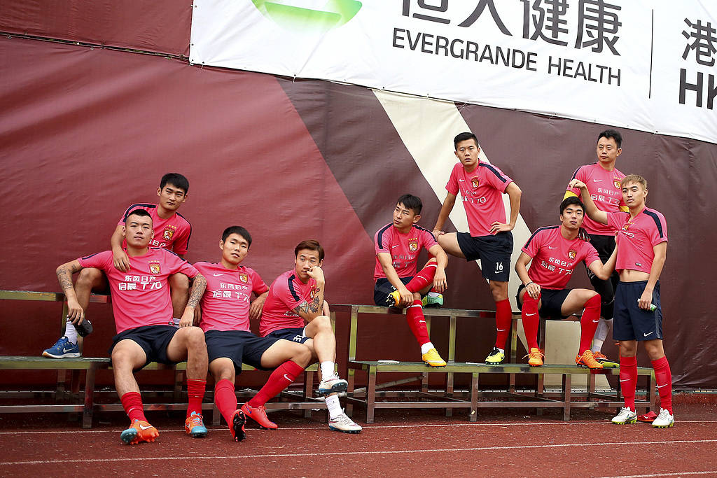 中超清晨再迎强敌,广州队篮板制胜,主帅态度:目标明确,球探报告显示潜力的简单介绍 中超清晨再迎强敌,广州队篮板制胜,主帅态度:目标明确,球探报告显示潜力的简单介绍