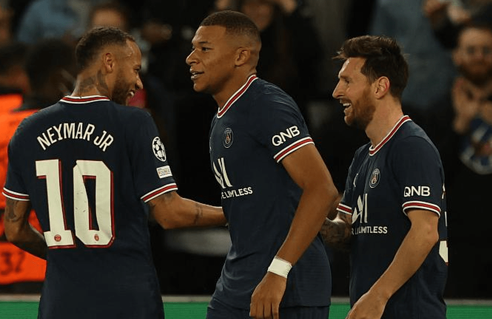 今夜法甲传出新动向；山东泰山刷新队史纪录；管理层表态：态度坚定；细节决定成败的简单介绍