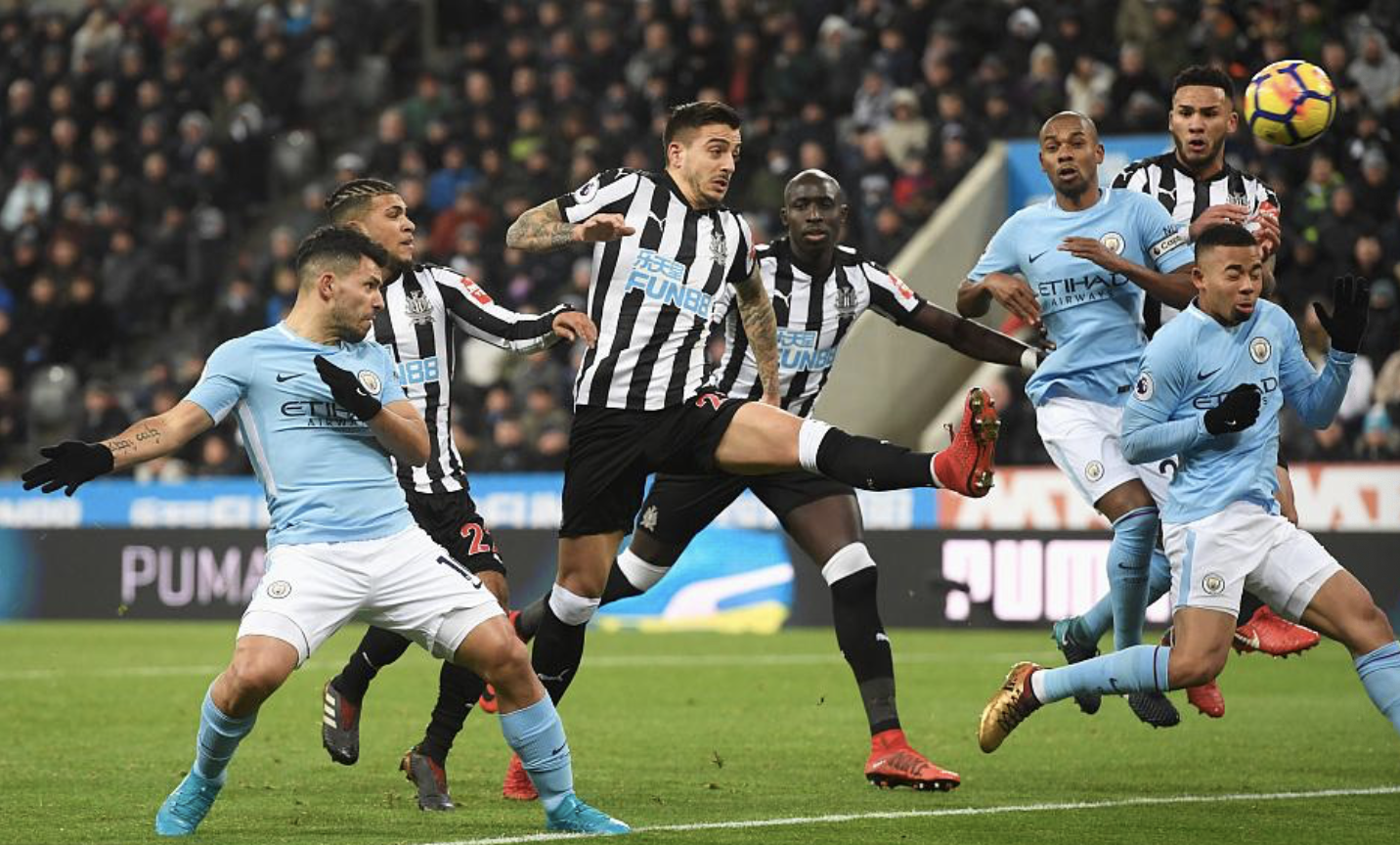 爱游戏体育包含NBA总决赛赛程吃紧；瓦伦西亚加时末段官宣签约；质疑声仍在；团队化学反应显著的词条