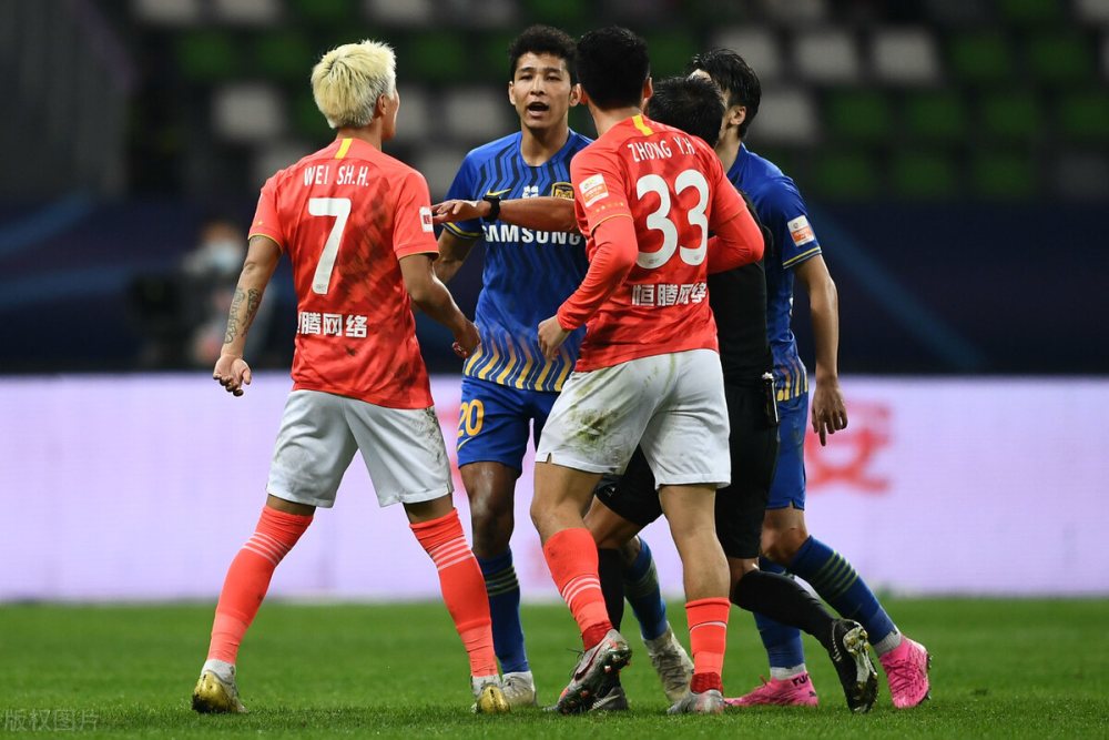 爱游戏APP亚冠关键时刻走向成谜，洛杉矶湖人豪取连胜，更衣室稳定，资深球员宣示担当的简单介绍