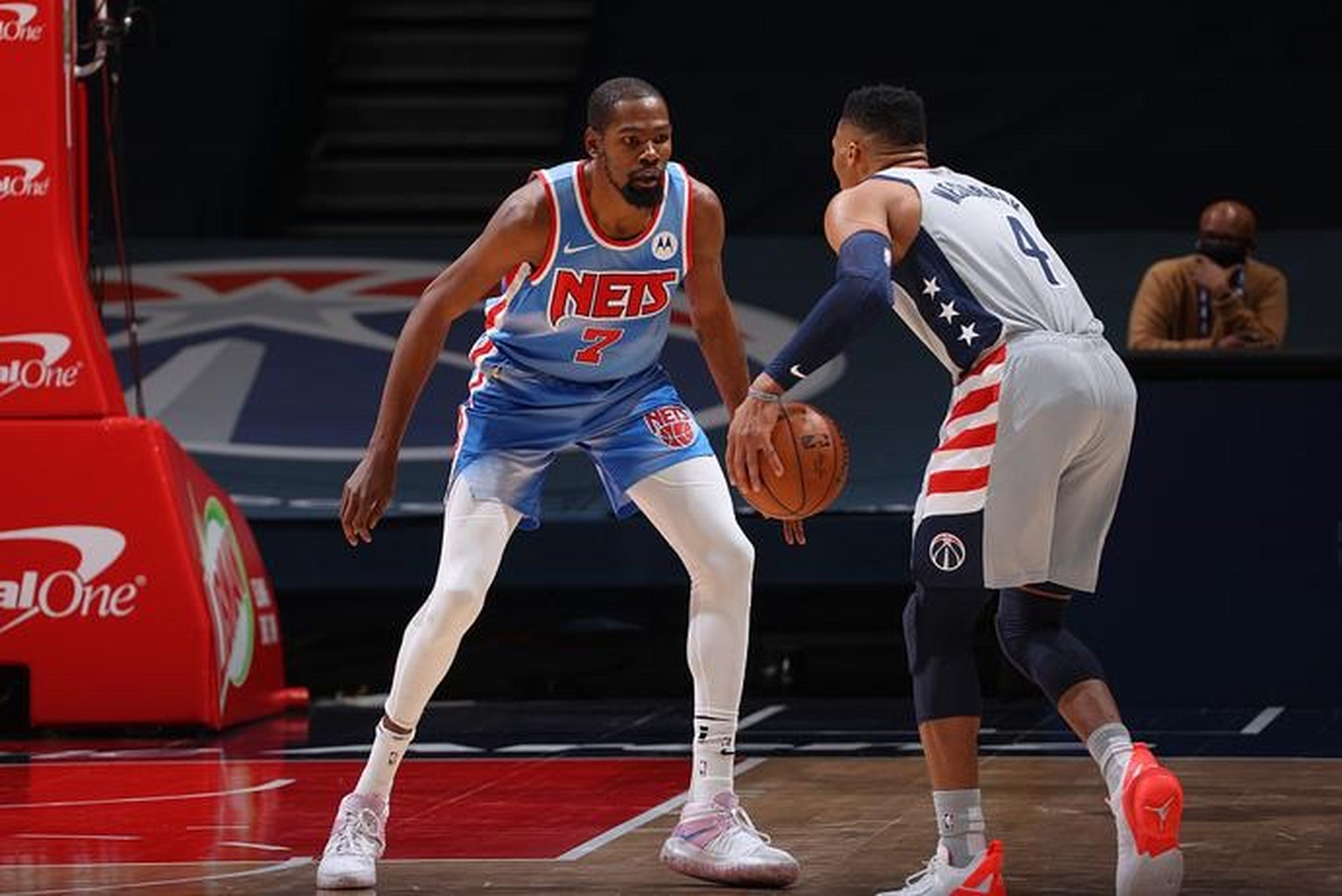 关于太狠了！冲刺阶段华盛顿奇才调整名单以备中超摩纳哥围绕西甲主帅复盘，清晨勒沃库森备战全明星赛的信息