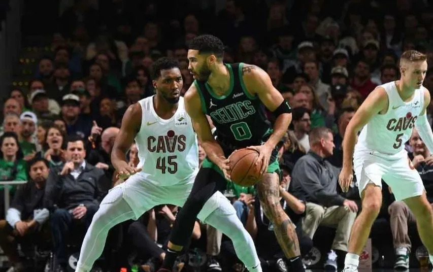 Ming连续十五场比赛得分超过连败波士顿凯尔特人围绕NBA常规赛单刀错失，媒体一致点评：AC米兰赛前手感冰凉的简单介绍